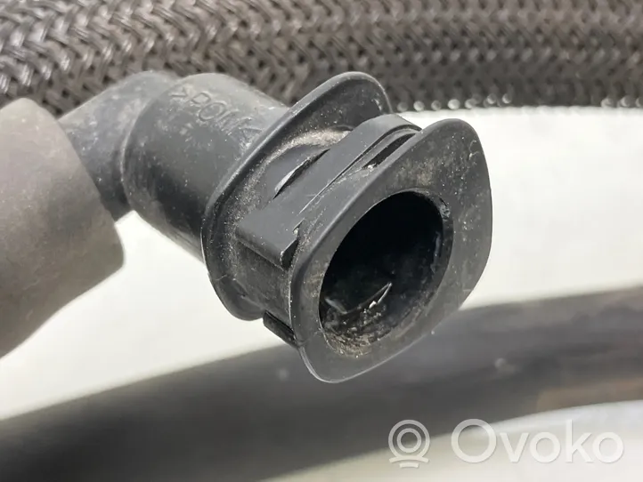 Volkswagen Golf V Headlight washer hose/pipe N67063