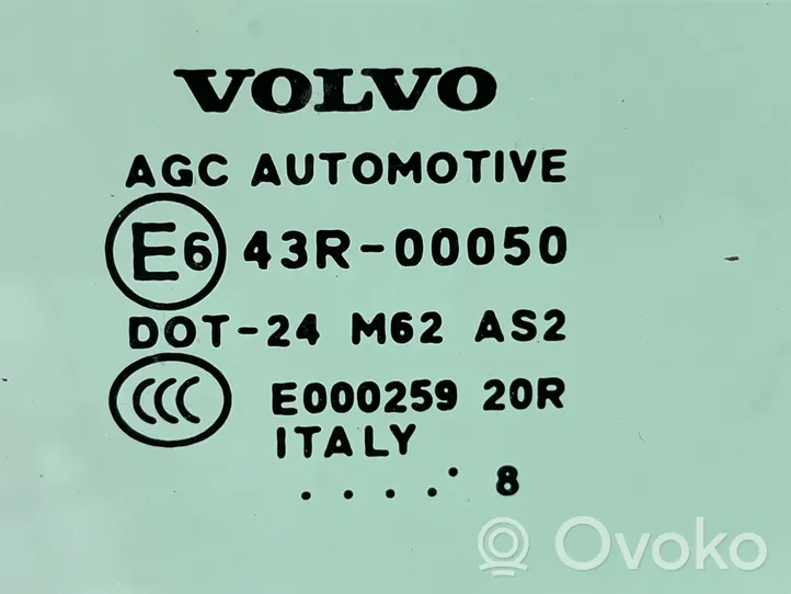 Volvo C30 Szyba drzwi przednich 43R00050