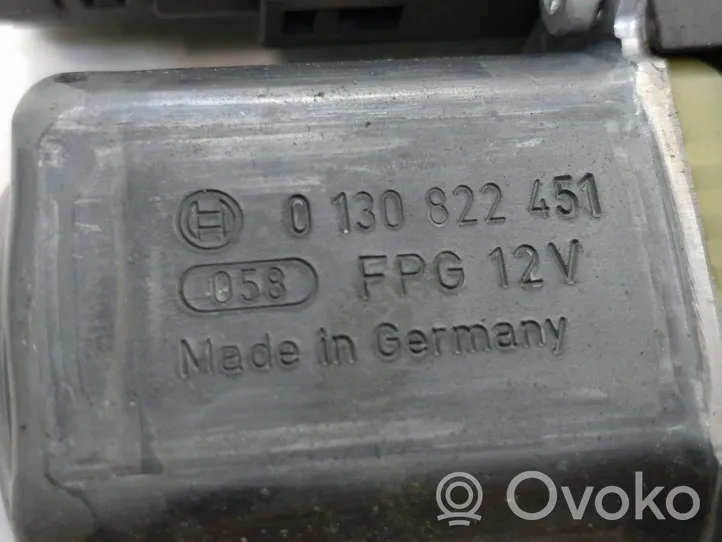 Volkswagen PASSAT B7 Silniczek podnośnika szyby drzwi przednich 3C0959793C