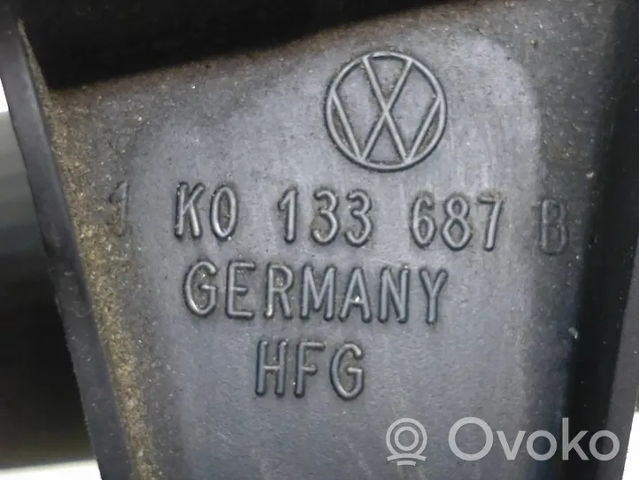 Volkswagen PASSAT B7 Przewód / Wąż chłodnicy 1K0122109CF