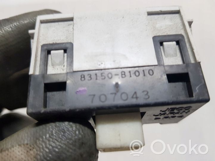 Daihatsu Materia Monitori/näyttö/pieni näyttö 83150B1010