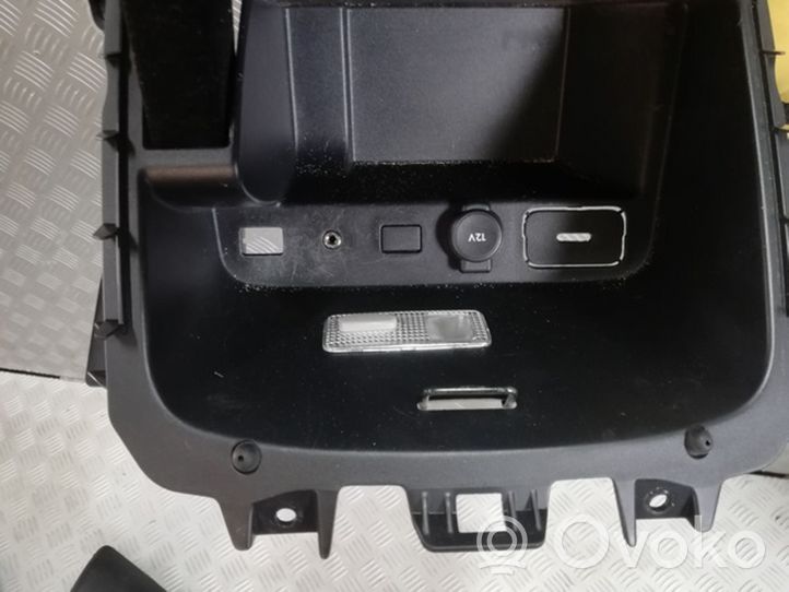 Citroen C4 Grand Picasso Vano portaoggetti nel bagagliaio 1162820XZD