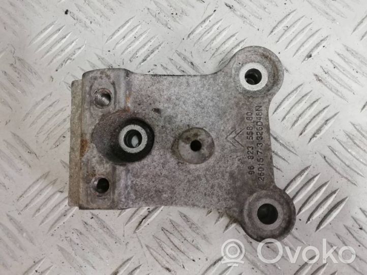 Citroen DS3 Gearbox mounting bracket 9682355880