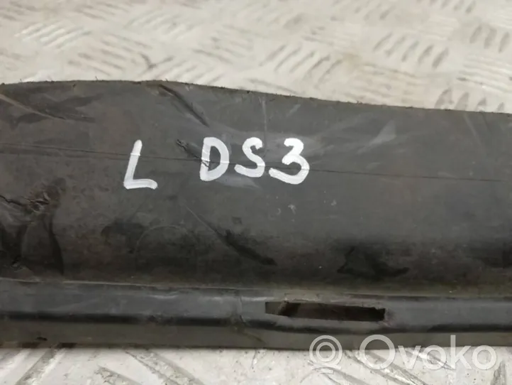 Citroen DS3 Modanatura separatore del paraurti anteriore 9687539077