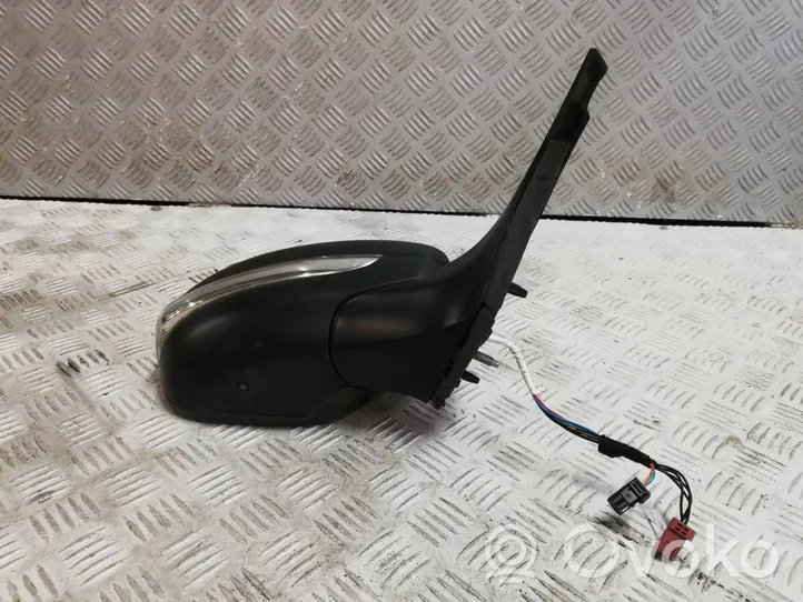 Peugeot 2008 I Front door electric wing mirror 