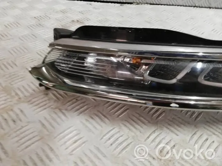 Citroen C3 Aircross Faro diurno con luce led 9813478080