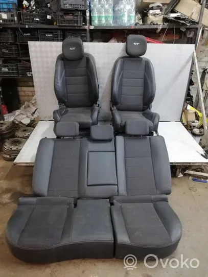 Renault Megane III Seat set 