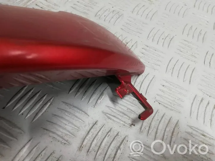 Renault Clio IV Spoiler tylnej szyby klapy bagażnika 960302268R