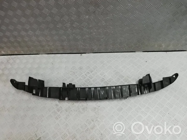 Volvo XC40 Traversa del paraurti anteriore 620932632R