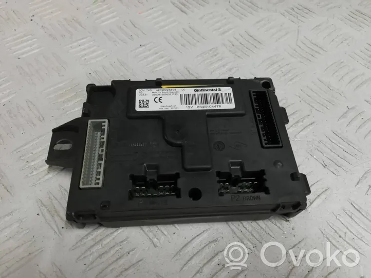 Dacia Sandero Engine ECU kit and lock set 237103621S