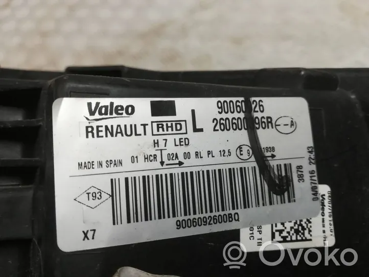 Renault Megane IV Phare frontale 260600396R