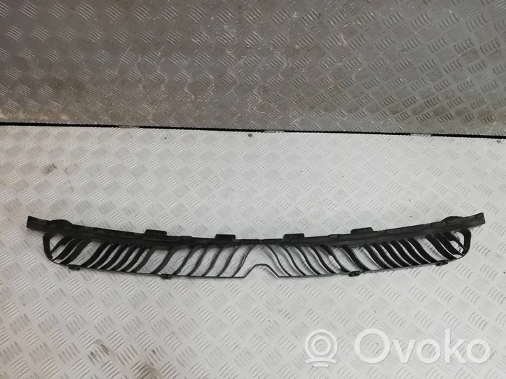 Volkswagen Touareg III Soporte de montaje del parachoques trasero 760807863