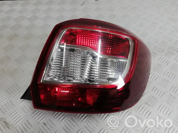 Dacia Sandero Lampa tylna 265500465R