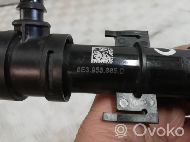 Skoda Octavia Mk4 Žibintų apiplovimo purkštukas (-ai) 5E3955965D