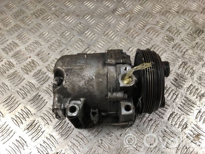 Subaru Impreza II Compresseur de climatisation 73111FE040