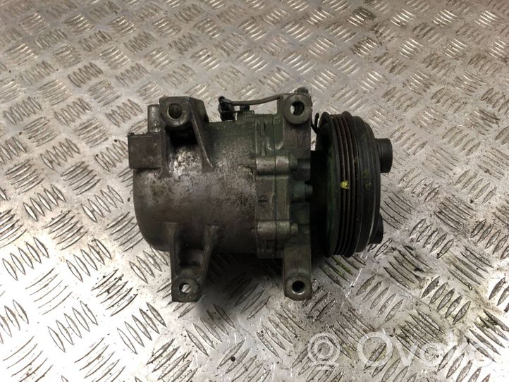 Subaru Impreza II Ilmastointilaitteen kompressorin pumppu (A/C) 73111FE040