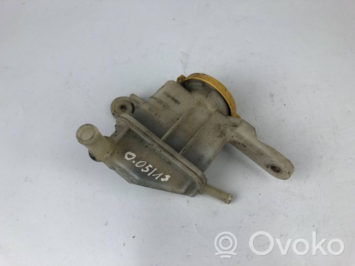 Subaru Outback Power steering fluid tank/reservoir 