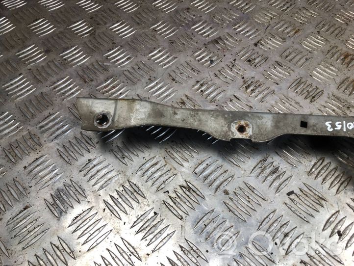 Subaru Outback Staffa del pannello di supporto del radiatore parte superiore 