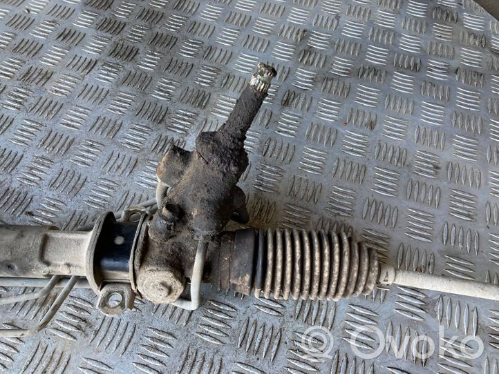 Subaru Forester SF Steering rack 