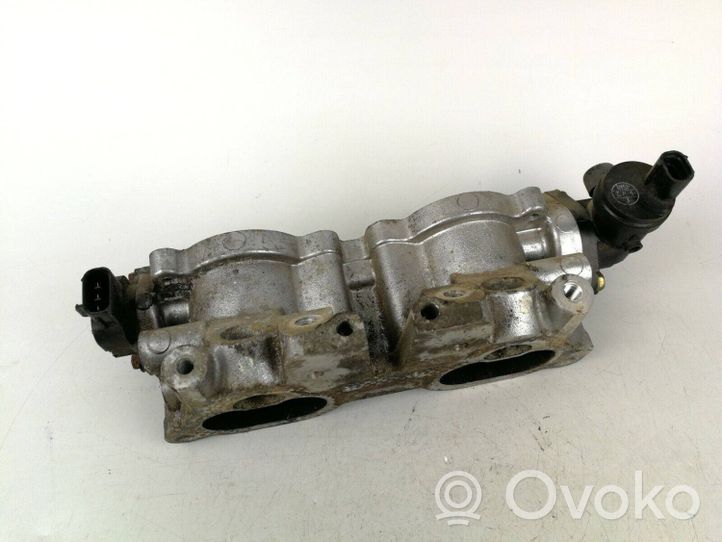 Subaru Outback Valvola corpo farfallato elettrica 14011AB282