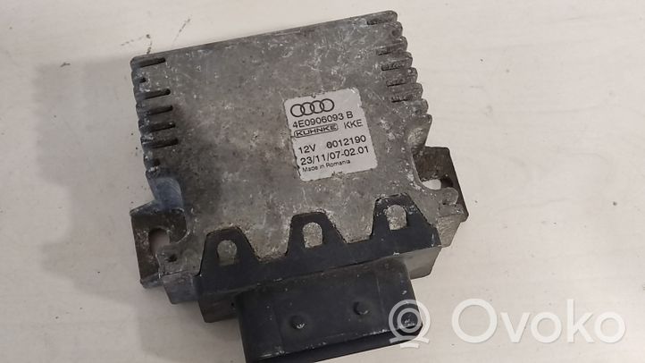 Audi A8 S8 D3 4E Polttoaineen ruiskutuspumpun ohjainlaite/moduuli 4E0906093B