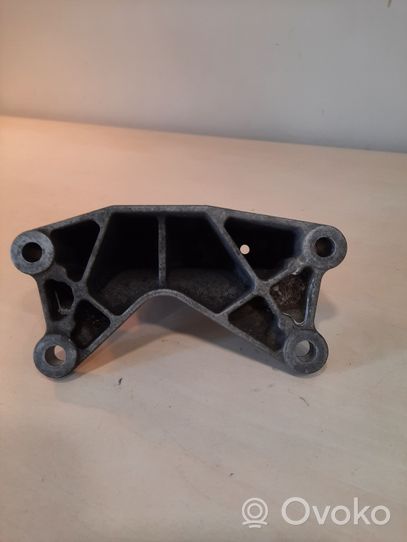 Porsche Cayenne (92A) Support de boîte de vitesses 7L8399649