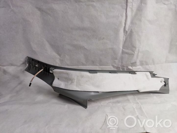 Audi A8 S8 D4 4H Takaoven kynnyksen suojalista 4H0864607F