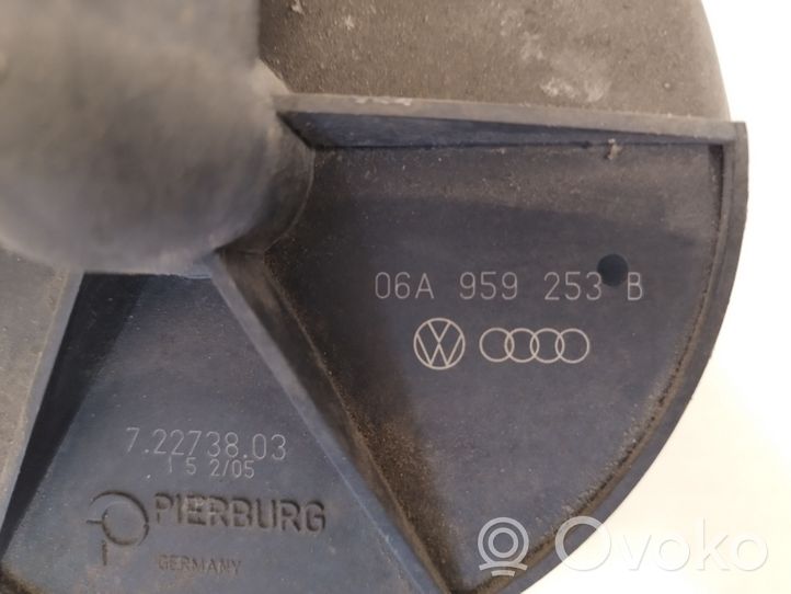 Audi A8 S8 D3 4E Pompe à air secondaire 06A959253B