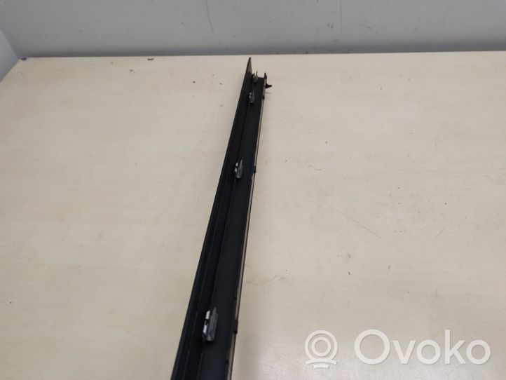 Porsche Cayenne (92A) Rivestimento anteriore minigonna laterale 7P5853537