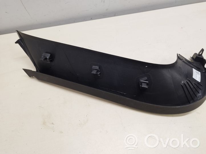 Porsche Cayenne (92A) Rivestimento laterale del portellone posteriore/bagagliaio 7P5867588