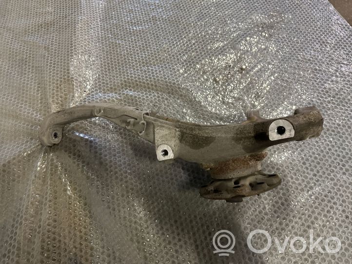 Volkswagen Touareg II Fuso a snodo con mozzo ruota anteriore 7P0407246A