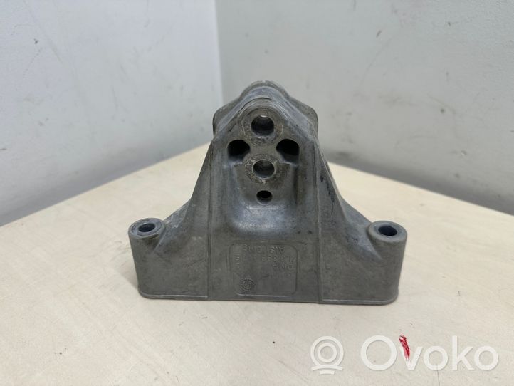 Volkswagen Touareg II Gearbox mounting bracket 7L0399649E