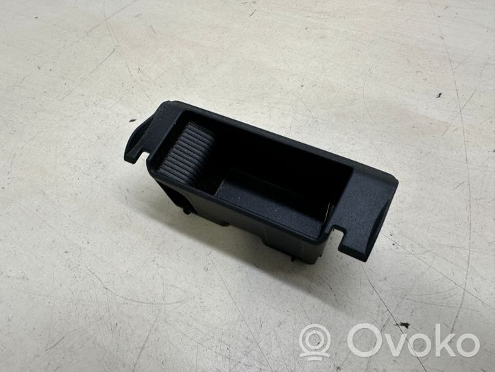 Volkswagen Touareg II Posacenere portiera posteriore 4G8857405A