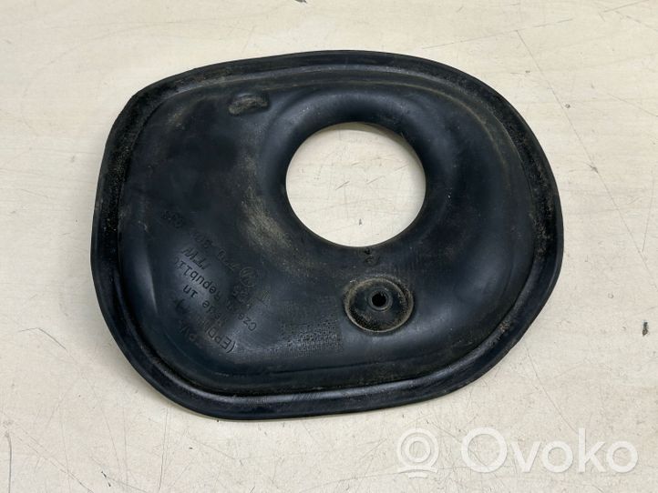 Porsche Cayenne (92A) Volet de trappe réservoir de carburant 7P0809933