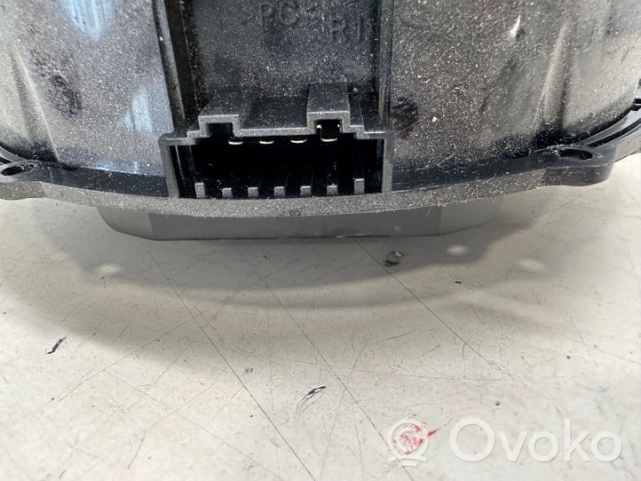 Volkswagen Touareg II Garsiakalbis (-iai) priekinėse duryse 7P6035454