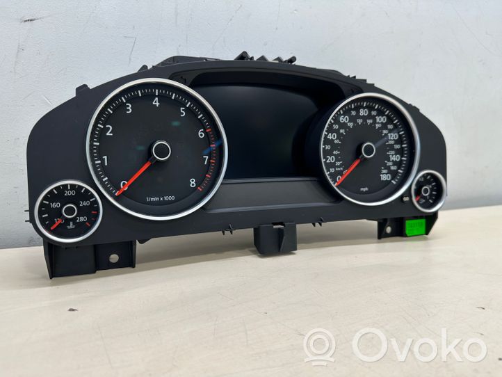 Volkswagen Touareg II Compteur de vitesse tableau de bord 7P6920980P