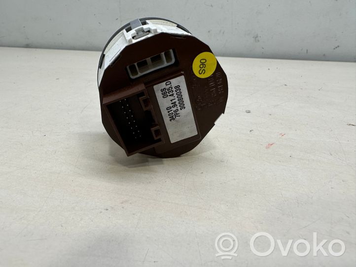 Volkswagen Touareg II Differential lock switch 7P6941435D