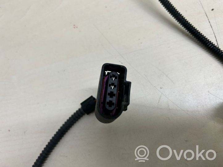 Porsche Cayenne (92A) Tubo flessibile per liquido lavavetri del parabrezza 7P5971204