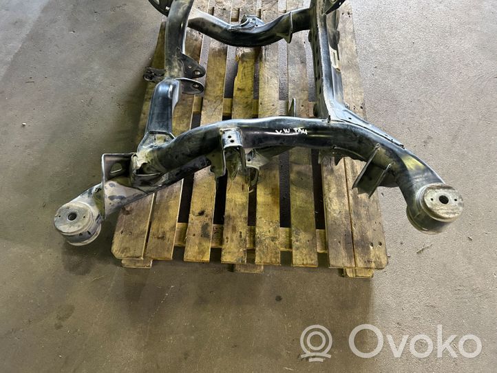 Volkswagen Touareg II Rear subframe 7P0500041