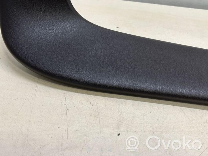 Porsche Cayenne (92A) Altro elemento di rivestimento bagagliaio/baule 7P5867588