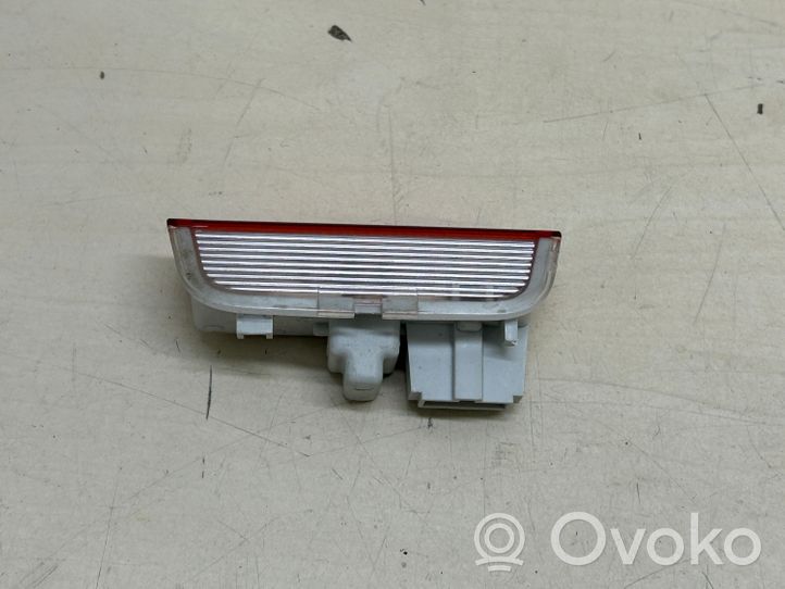 Porsche Cayenne (92A) Luce interna per portiera anteriore 1K0947411C