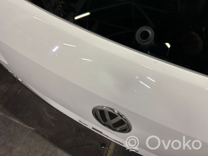 Volkswagen Touareg II Portellone posteriore/bagagliaio 7P6827159B