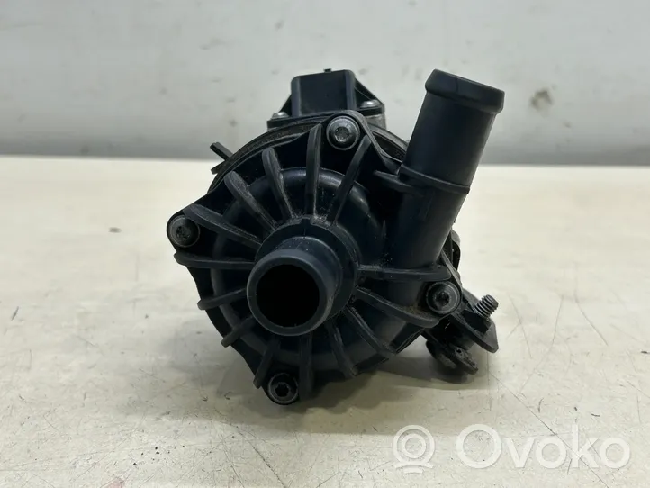 Porsche Cayenne (92A) Pompe à eau de liquide de refroidissement 7P0965567A