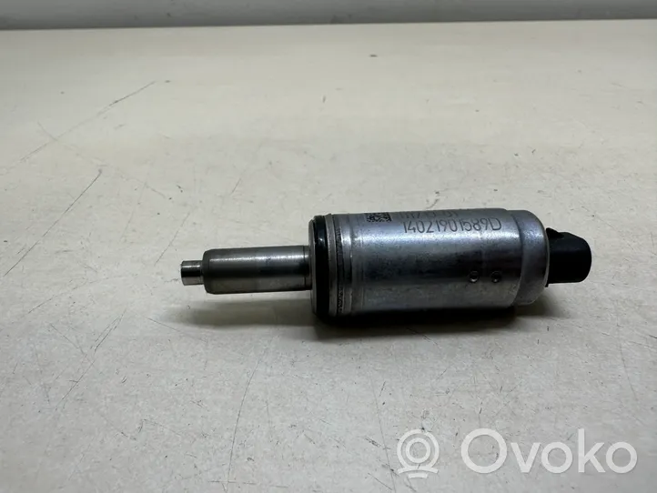 Audi A6 C7 Support de boîte de vitesses 06E103697M