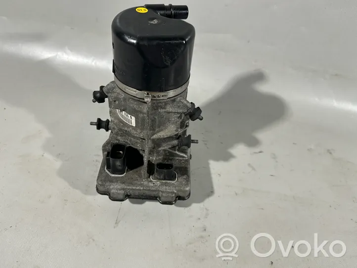 Volkswagen Touareg II Pompe de direction assistée 7P0423155B