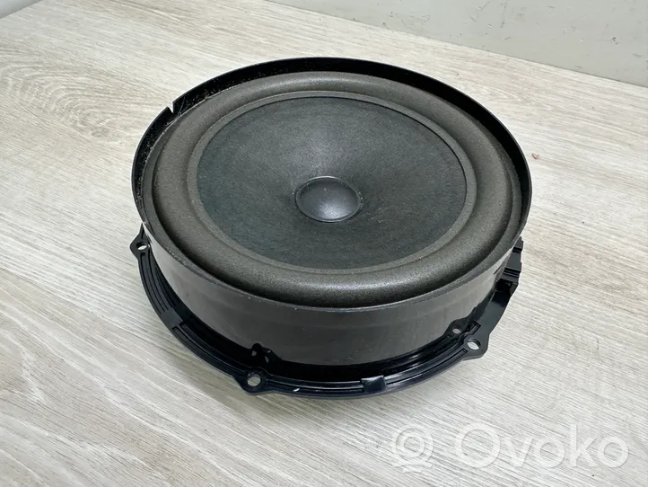 Volkswagen Touareg II Front door speaker 7P6035454