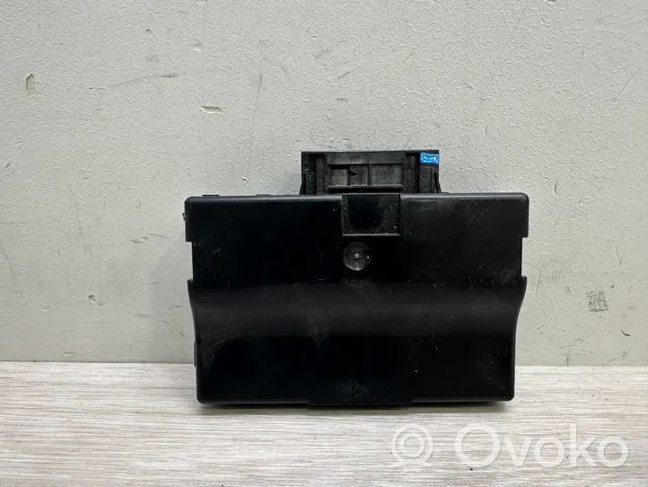 Volkswagen Touareg II Gateway control module 7P6907530C