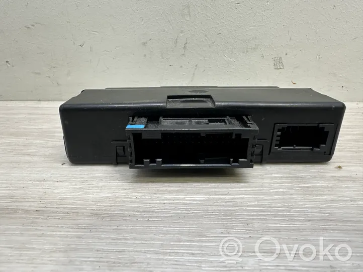 Volkswagen Touareg II Gateway control module 7P6907530C