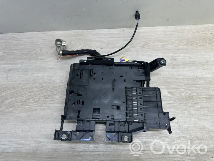 Volkswagen Touareg II Drošinātāju bloks 7P0937548G