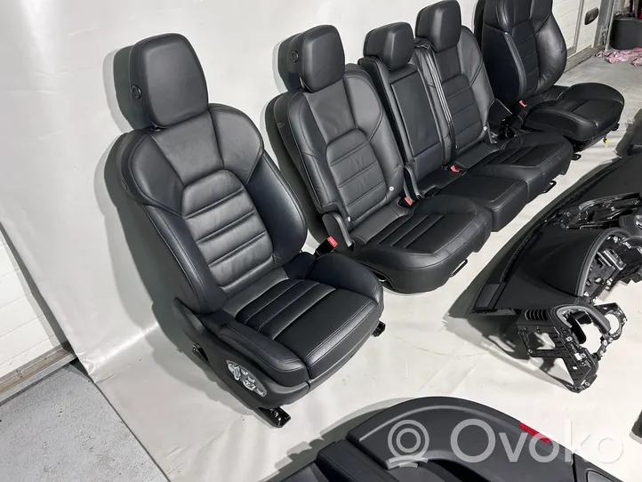 Porsche Cayenne (92A) Sėdynių / durų apdailų komplektas 7P5857003B